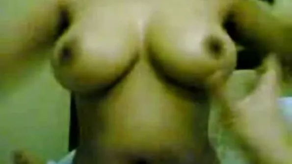 Ema sattus poja aluspükstesse ja tegi professionaalse riistaimemise.