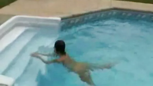 Ihane õde oigab ja cums alates hardcore kuradi vennaga.