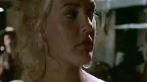 Lõpetage tõmblemine! Imemise õde aitab vennal onnuge stressi leevendada.