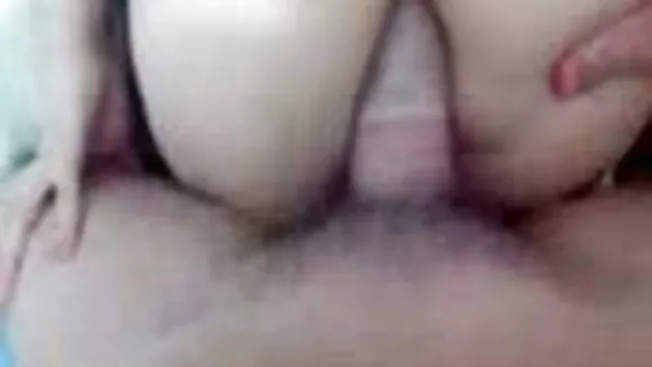 Ema püüdis venna ja õe seksimast kinni ja ühines nendega kuradis.