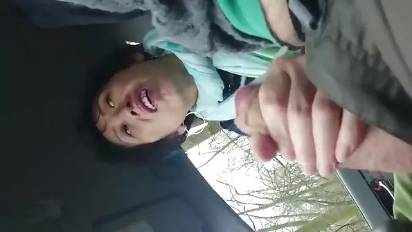 Isa keppib noore tütre mütsi pärast tema tõmblemist tabanud.