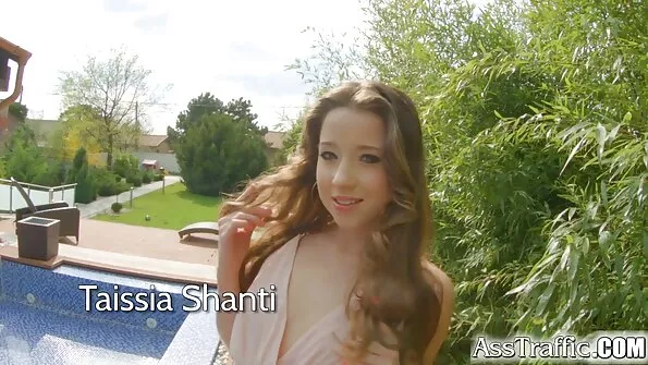 Ema ja tütar on lesbid, nad ei vaja mehi.